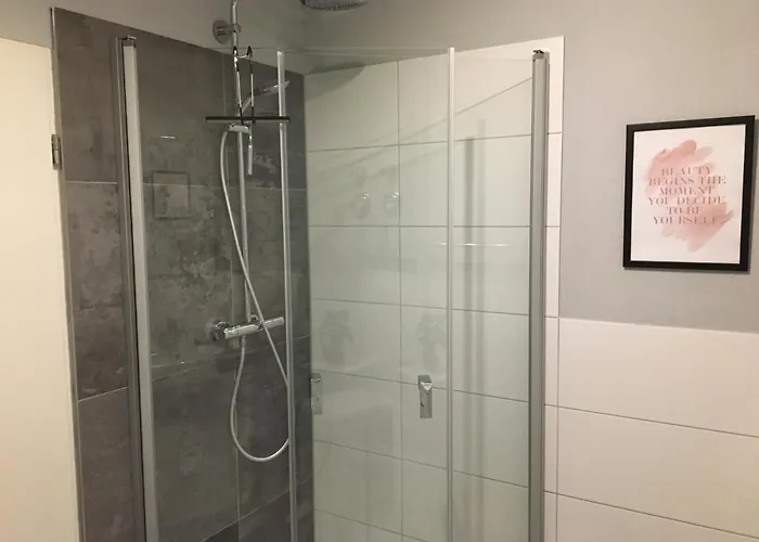 Emotion Zentrumsnah Fuer Bis Zu 6 Personen